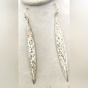 Silpada Stiletto 925 Sterling three sided filigree long earrings